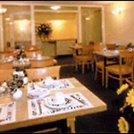 Hotel 74 